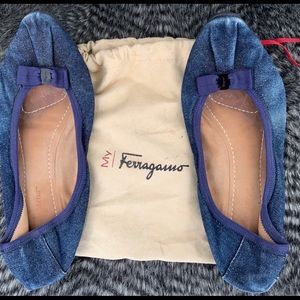 SALVATORE FERRAGAMO designer My Joy flats size 10